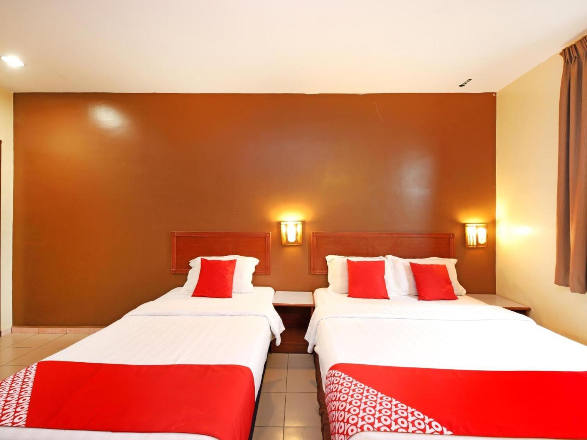 Super Oyo 447 Comfort Hotel Meru Klang Buitenkant foto