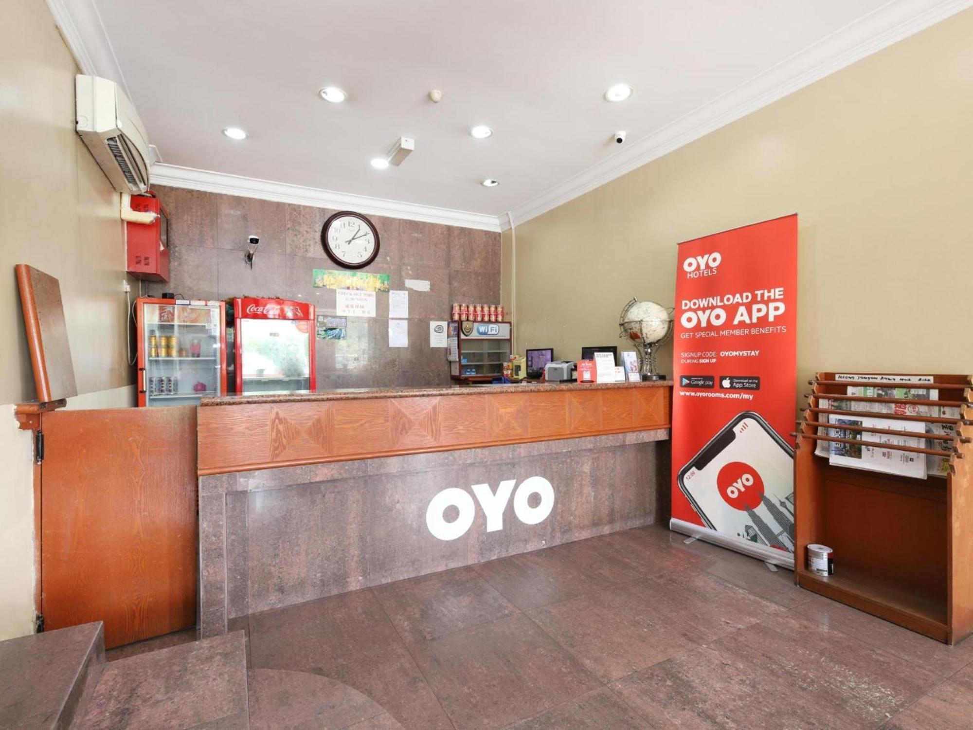 Super Oyo 447 Comfort Hotel Meru Klang Buitenkant foto