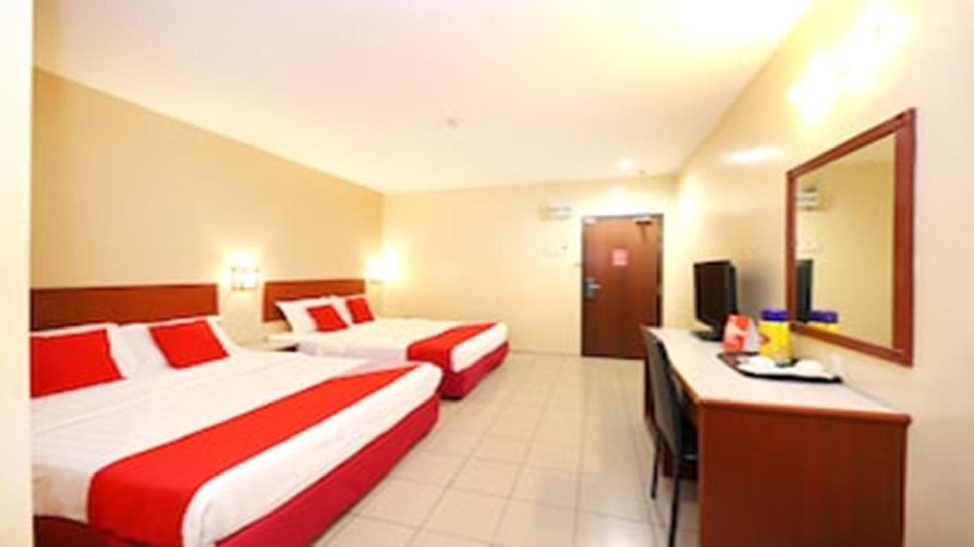 Super Oyo 447 Comfort Hotel Meru Klang Buitenkant foto